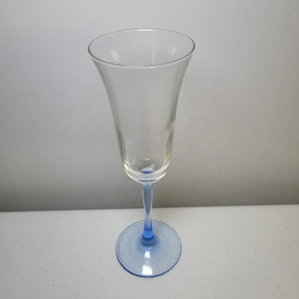 France Luminarc Blue Stemmed‎ Glass Vintage Champagne Flute 9 inch